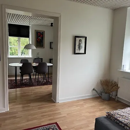 Og Taet Pa Legoland Og Hansenberg Veterinaer דירה *